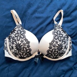 VS Lace Push Up Bra